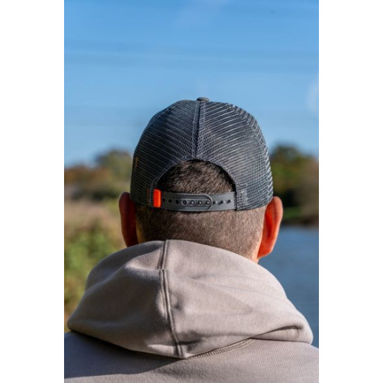GURU KAČKET GREY TRUCKER CAP