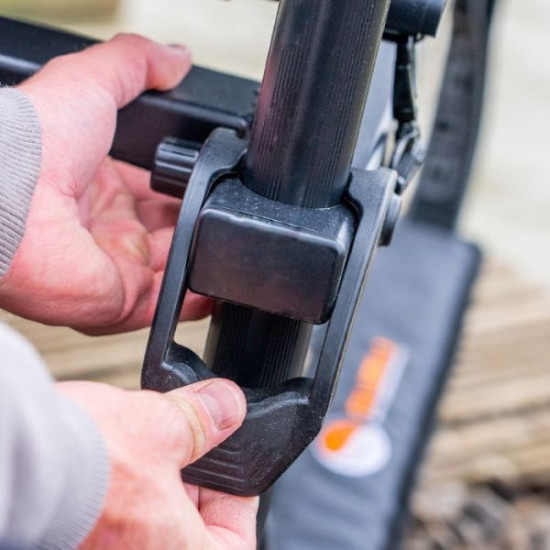 GURU X-LEVEL ACCESSORY CHAIR